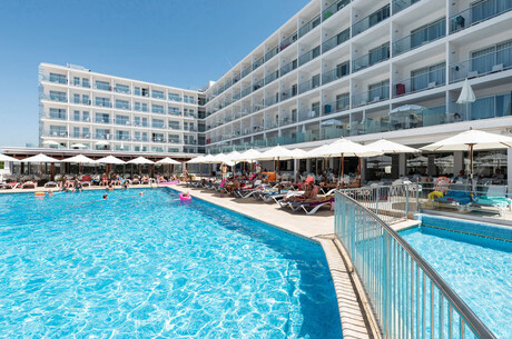 Land und Meer - 4 Nächte Hotel Alua Leo auf Mallorca & 7 Nächte Costa Pacifica im Mittelmeer