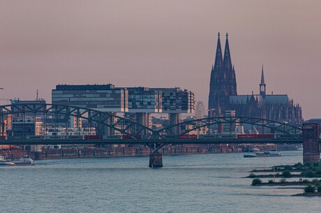  - Höhepunkte auf dem Rhein