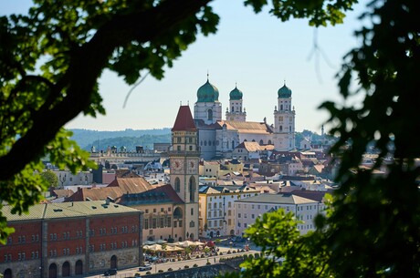 - Donauzauber: Historische Städte und Kulturen entdecken