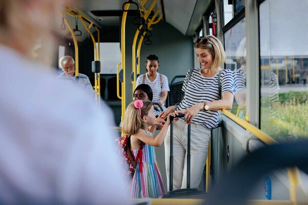 Bremerhaven-Shuttlebus zum Kreuzfahrtterminal mit Gepäckservice