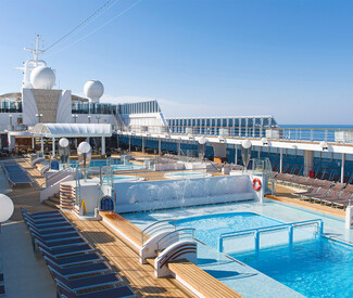 Zauberhafte Küsten und Kulturen