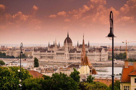  - Donau-Klassiker bis nach Budapest