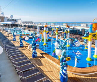 Zauberhafte Küsten und Kulturen