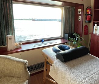 Grachten, Tulpen und das Ijsselmeer