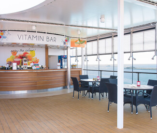 Zauberhafte Küsten und Kulturen