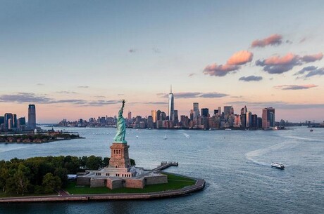  - Transatlantikreise USA - ab Hamburg/bis Bayonne - Wissen auf See - Auf Entdeckerkurs