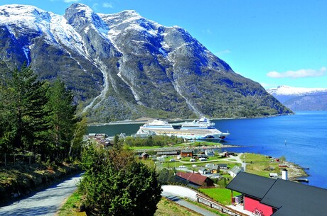 Einzelkabinenreise - Norwegens Fjorde ab Warnemünde
