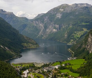 Bis zum nördlichen Ende Europas inkl. Bordguthaben 200 € p.P.