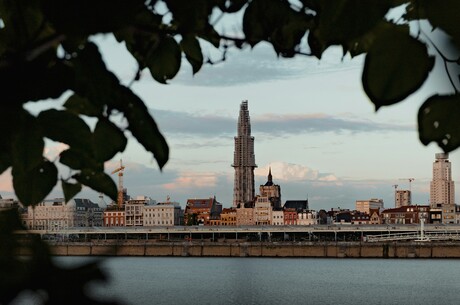  - Rheinische Städtezauber und Flämische Vielfalt